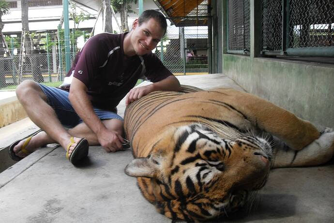 793820_10151929025456698_2089802057_o