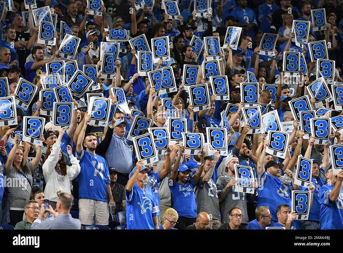 detroit-lions-hold-up-signs-on-a-third-down-play-against-the-philadelphia-eagles-in-the-first-half-of-an-nfl-football-game-in-detroit-sunday-sept-11-2022-ap-photolon-horwedel-2MAK4BJ