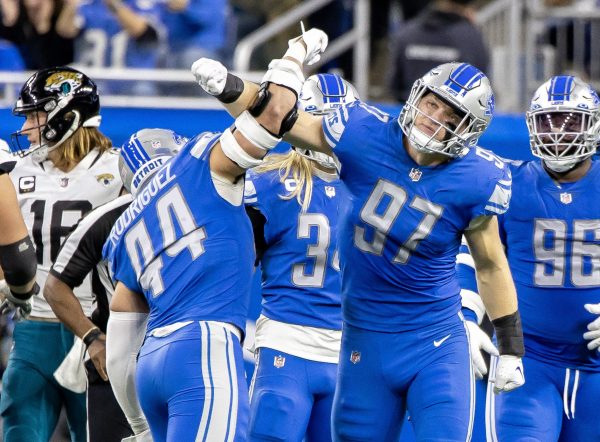 Which Lions defensive players are roster locks? - The Den